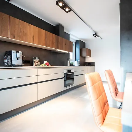 Home&business - Wohnen Auf Zeit Apartment
